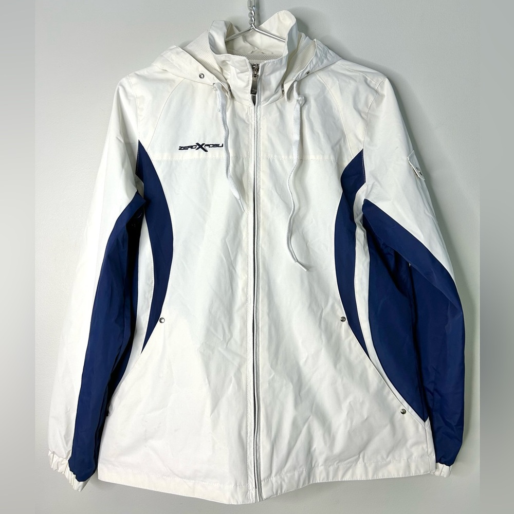 White Zeroxposur lightweight windbreaker jacket